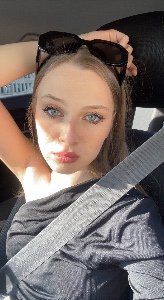 NINA — Model in Amsterdam | Eye On Model