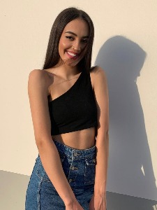 Kholoud — Model in Milano | Eye On Model
