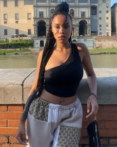 Samantha Luisa — Model in Firenze | Eye On Model