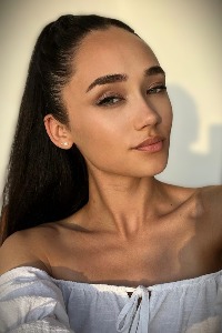 MELINA — Model in Essen | Eye On Model