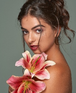 NOELLE — Model in Utting Am Ammersee | Eye On Model