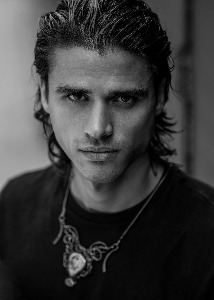 HUGH — Model in Boulogne-billancourt | Eye On Model