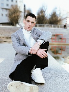JONATHAN — Model in Saint-denis | Eye On Model