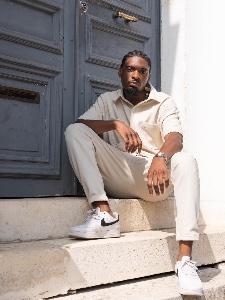 BRADLEY — Model in Vernouillet | Eye On Model