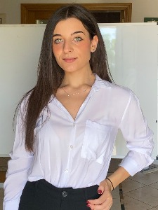 Samira — Model in Borgagne | Eye On Model