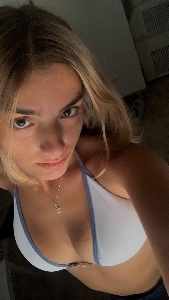 Linda — Model in Pieve Emanuele | Eye On Model