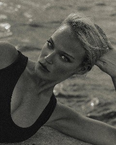 ELIZABETH — Model in Barcelona | Eye On Model