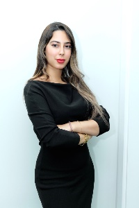 YASMINE — Model in Dubai | Eye On Model