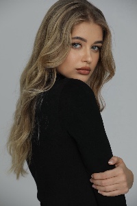 VIKTORIA — Model in Dubai | Eye On Model