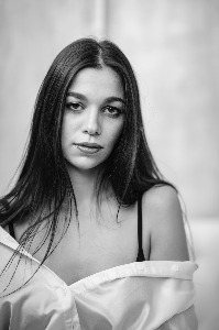 Jennifer — Model in Vazzola | Eye On Model