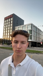 MAXIMILIAN — Model in Wien | Eye On Model