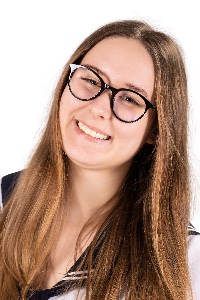 T&uuml;NDE — Model in Wien | Eye On Model