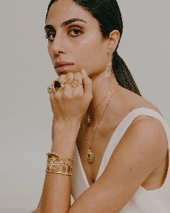 AREZOO — Model in New York | Eye On Model