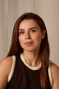 ANNA — Model in Wien | Eye On Model