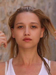 PETRUNJELA — Model in Leonberg | Eye On Model