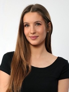Giulia — Model in Milano | Eye On Model