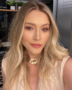 RAVELLE — Model in S&atilde;o Paulo | Eye On Model
