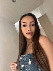 Serena — Model in Torino | Eye On Model