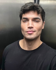 ALMIRO — Model in Sirnach | Eye On Model