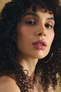 EIDA — Model in Bonn | Eye On Model