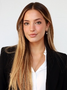 Sabrina — Model in Milano | Eye On Model