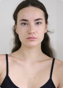 Enora — Model in Milano | Eye On Model