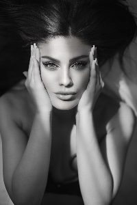 Dora — Model in Bresso | Eye On Model