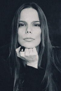 Paola — Model in Milano | Eye On Model