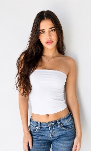 LUANA — Model in West Hollywood | Eye On Model